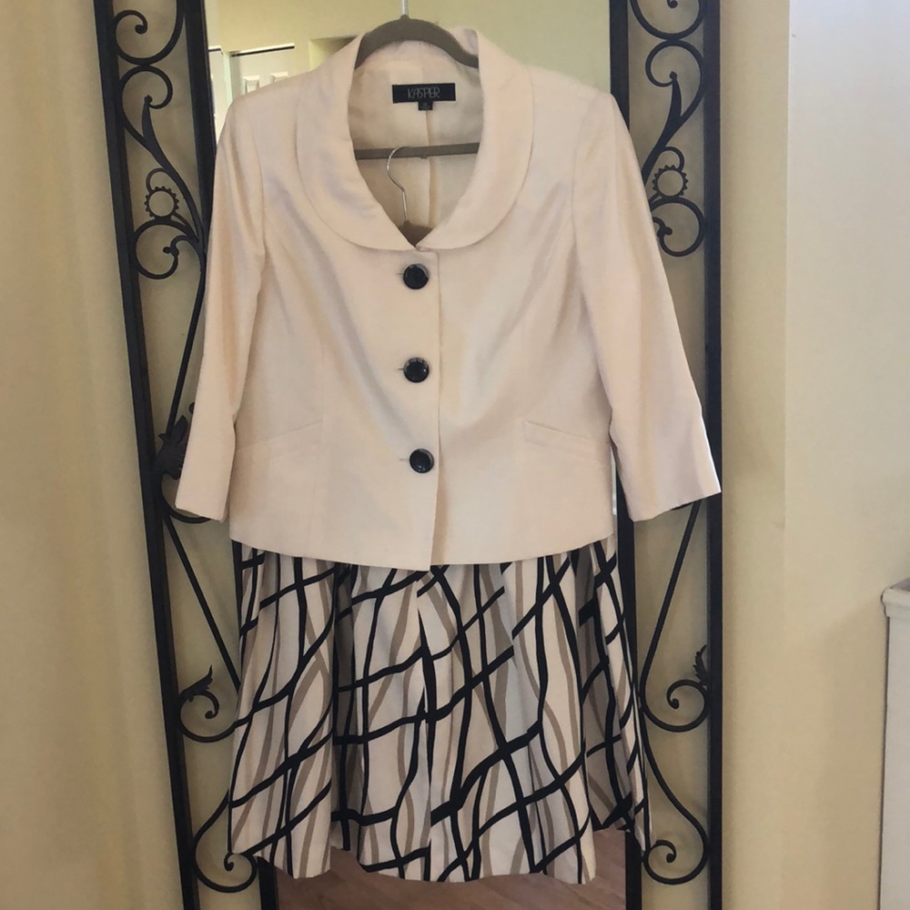 Like New. Kasper Dinner Suit